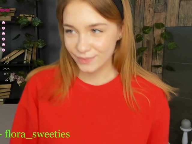 Live sex webcam photo for SandraLewiz #273253562