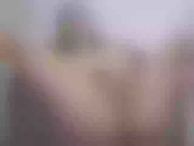 Live sex webcam photo for SandyMoon #291228719