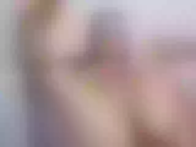 Live sex webcam photo for SandyMoon #291304020