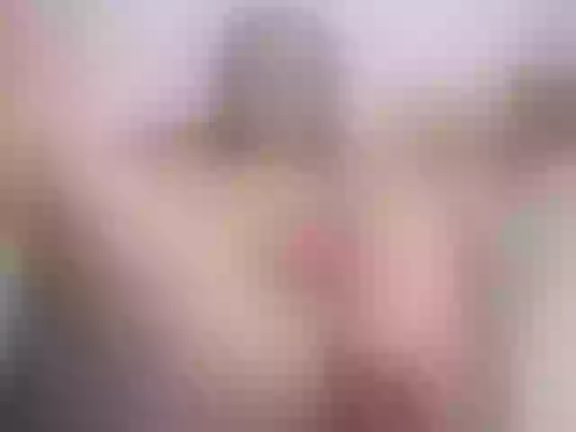 Live sex webcam photo for SandyMoon #291355168