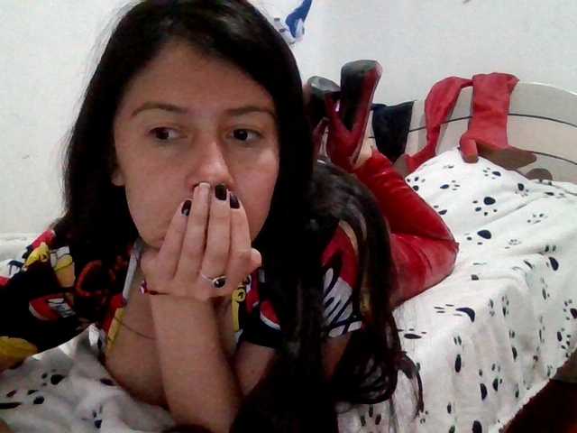 Live sex webcam photo for SandyQueen #291083295