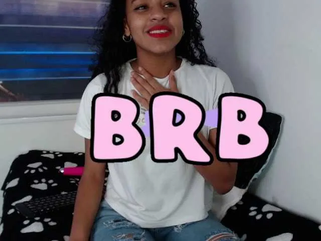 Live sex webcam photo for Sanem-Brunett #272867724