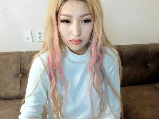 Live sex webcam photo for Sanny-sweet #271712129