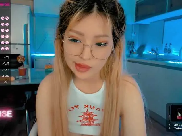 Live sex webcam photo for Sanny-sweet #271935062
