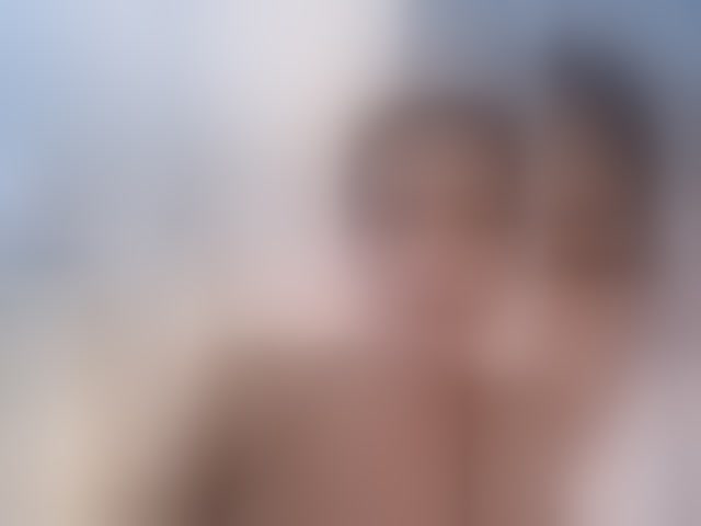Live sex webcam photo for SaphroniaMaxwell #294058464