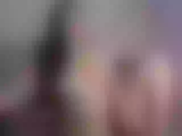 Live sex webcam photo for Sapphir3xoxo #290666055
