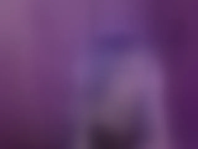 Live sex webcam photo for SapphireEve #293818312
