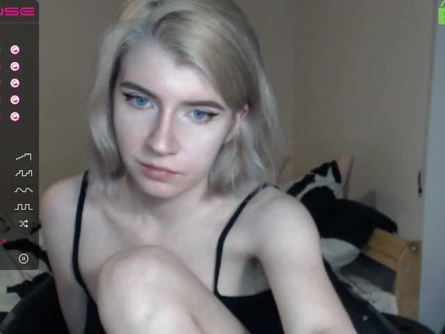 Live sex webcam photo for SappyViolet #273544373