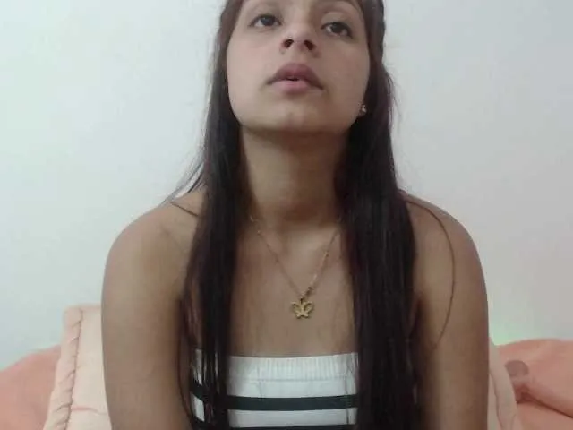 Live sex webcam photo for Sar4Meji4 #273545364