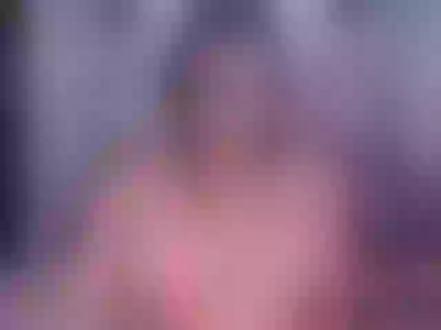 Live sex webcam photo for Sara-04 #277013487