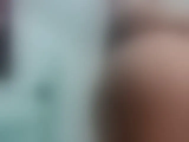 Live sex webcam photo for Sara-04 #277060400