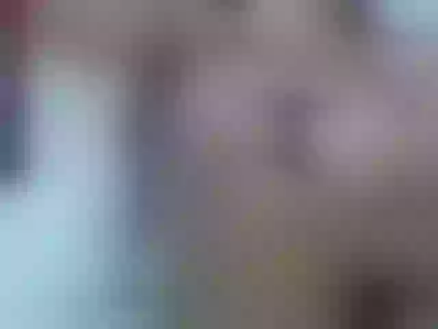 Live sex webcam photo for Sara-04 #277265870