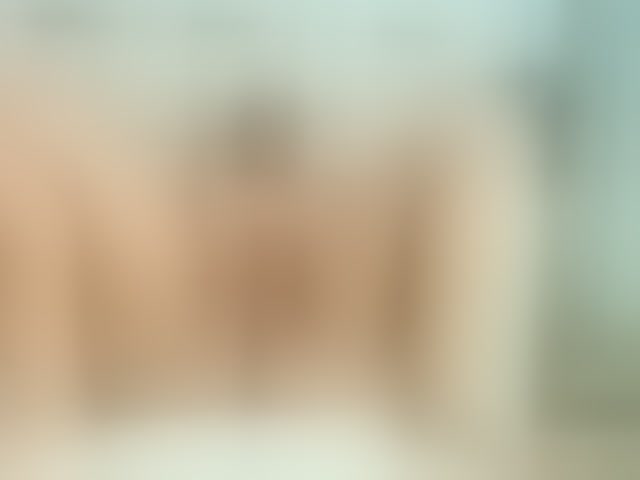 Live sex webcam photo for Sara-BigAss #294067237