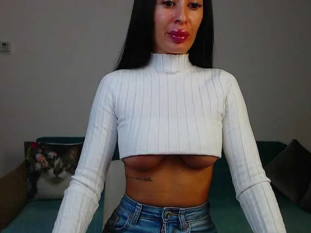 Live sex webcam photo for Sara-Daisy #290151984