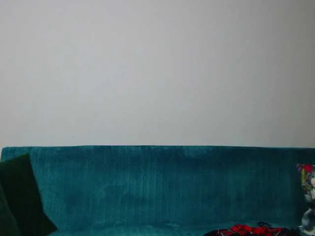 Live sex webcam photo for Sara-Daisy #292043283