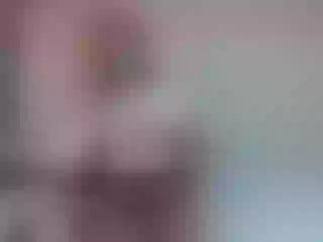 Live sex webcam photo for Sara-cute-1 #277988650