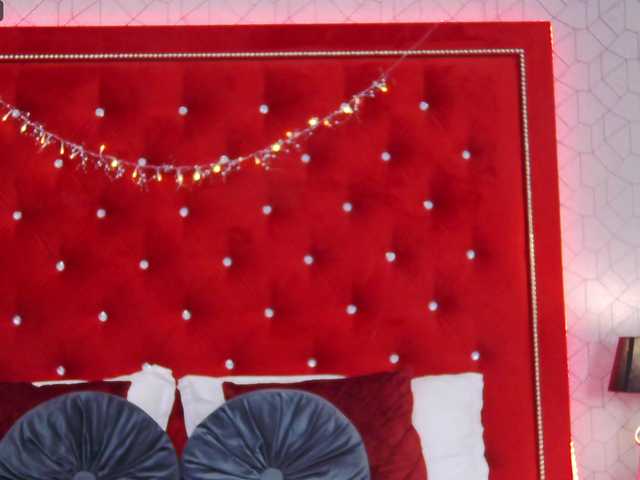 Live sex webcam photo for Sara4Carter #277045287