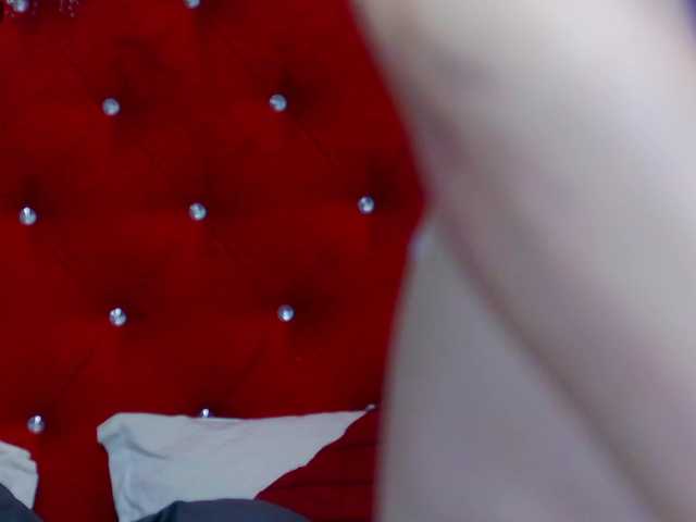 Live sex webcam photo for Sara4Carter #277906443