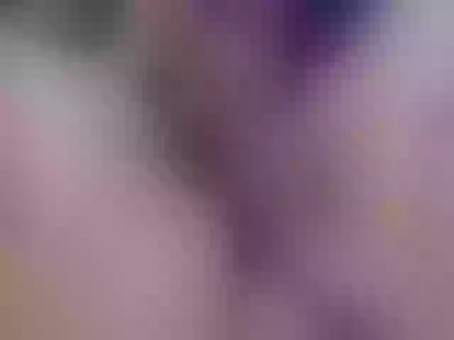 Live sex webcam photo for Sara69X #271901859