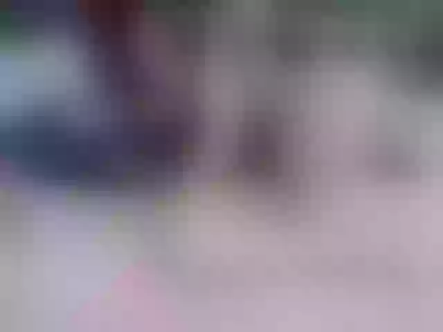 Live sex webcam photo for Sara69X #272186045