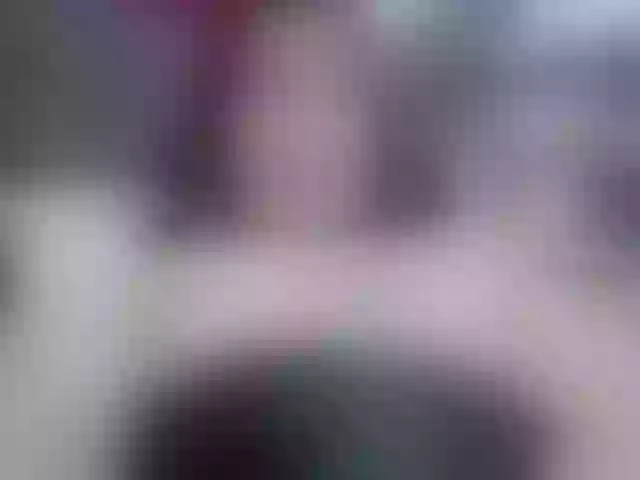 Live sex webcam photo for Sara69X #272200575
