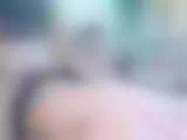 Live sex webcam photo for Sara69X #272713712