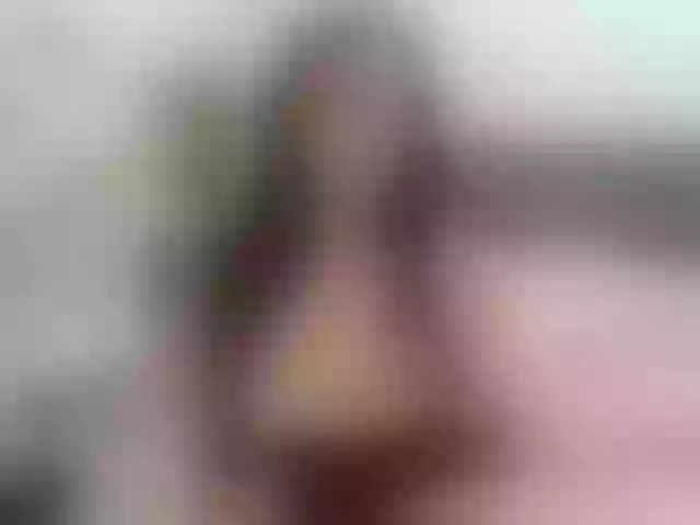 Live sex webcam photo for Sara69X #273226613