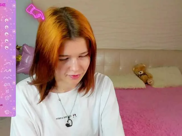 Live sex webcam photo for SaraBarbara #277855311