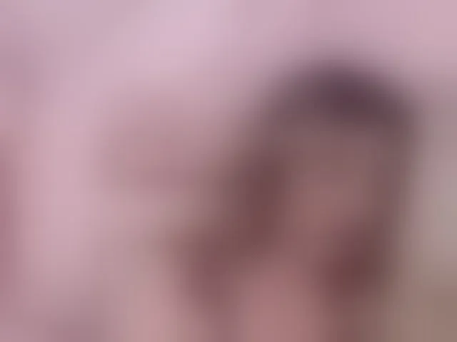 Live sex webcam photo for SaraBellas #293488137