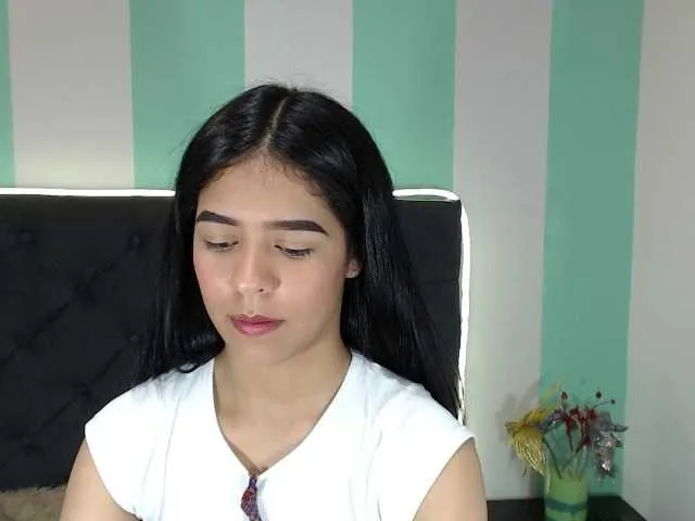 Live sex webcam photo for SaraBernal #272460993