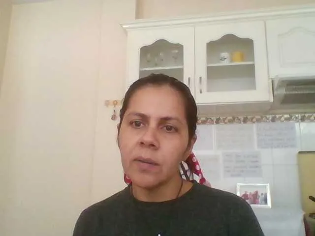 Live sex webcam photo for SaraBrandon #291887447