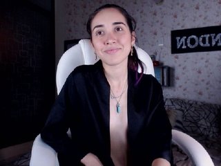 Live sex webcam photo for SaraCastillo #166589806