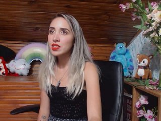 Live sex webcam photo for SaraCastillo #181440600