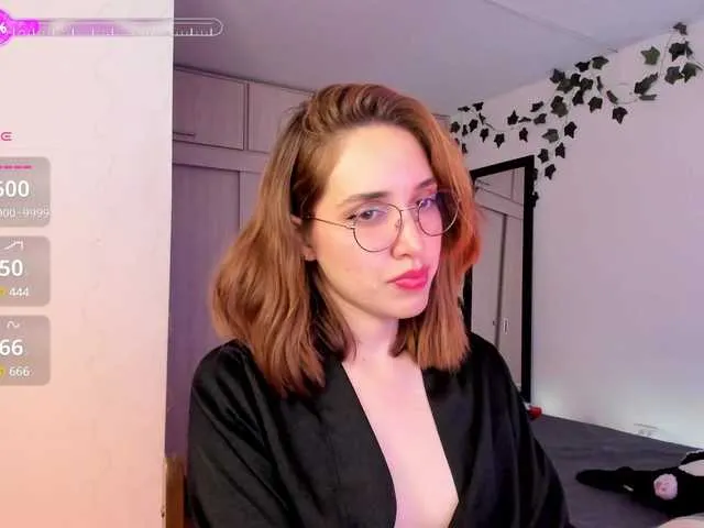 Live sex webcam photo for SaraCastillo #291172244