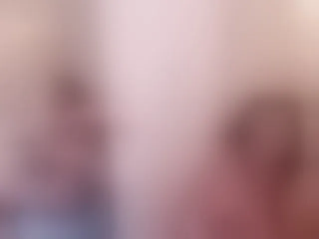 Live sex webcam photo for SaraCollins #277914138