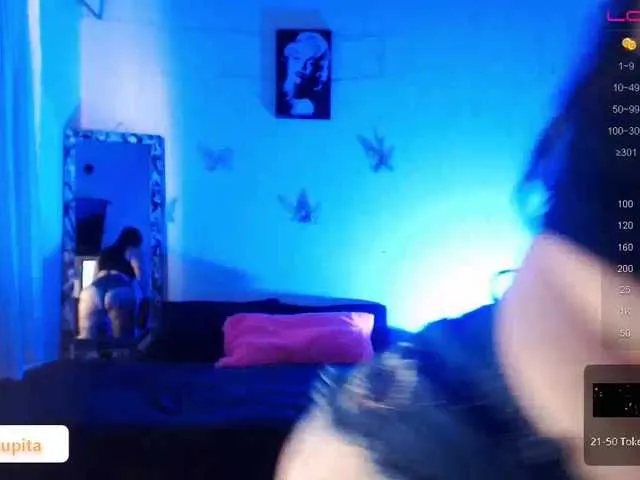 Live sex webcam photo for SaraCraft75 #275306209