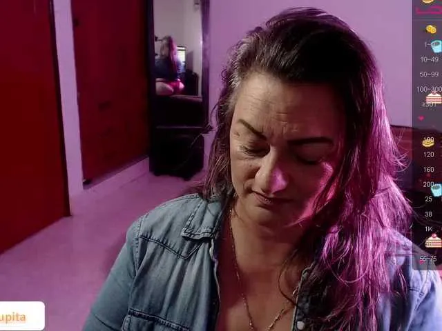 Live sex webcam photo for SaraCraft75 #275847746