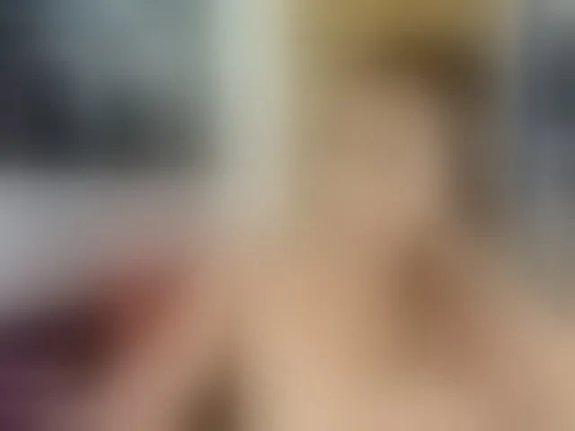 Live sex webcam photo for SaraDiamonds #275662516