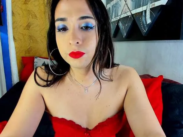 Live sex webcam photo for SaraDiamonds #276768545