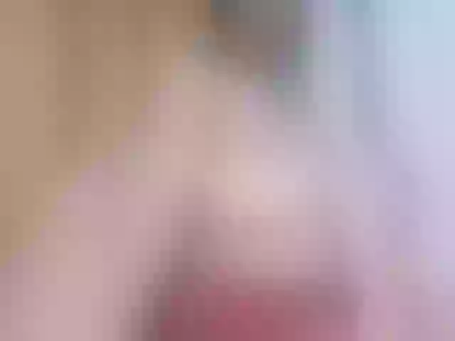 Live sex webcam photo for SaraDiamonds #277688797