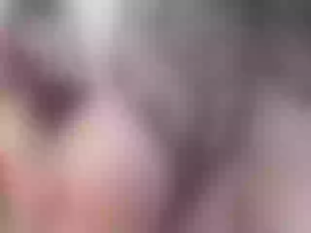 Live sex webcam photo for SaraDuque #276399436