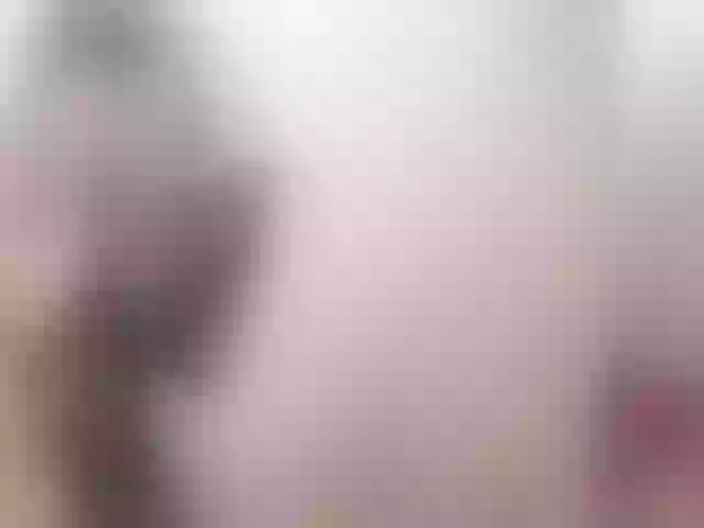 Live sex webcam photo for SaraDuque #276573280