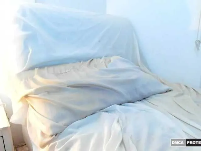 Live sex webcam photo for SaraDuque #278236175