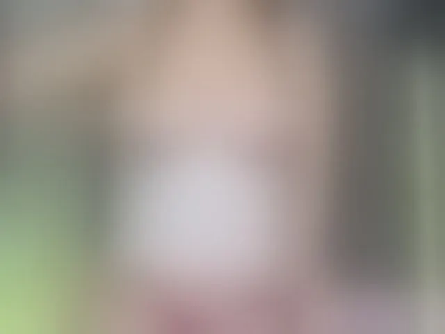 Live sex webcam photo for SaraMashmeloo #293646114