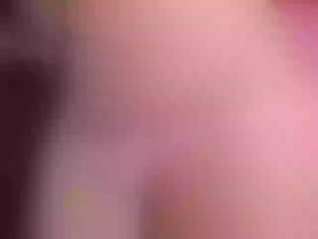 Live sex webcam photo for SaraMonroe #276880925