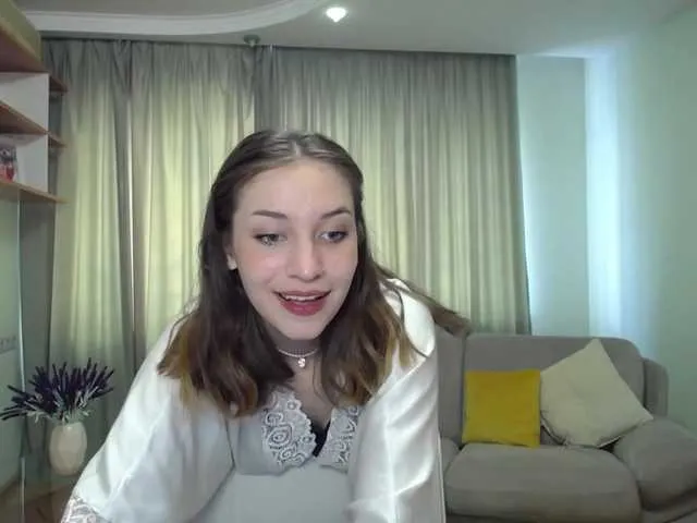 Live sex webcam photo for SaraParK #275533137