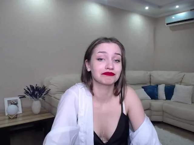 Live sex webcam photo for SaraParK #275631812