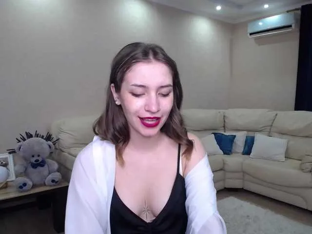 Live sex webcam photo for SaraParK #275660691
