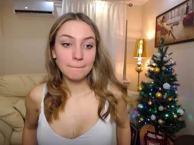 Live sex webcam photo for SaraParK #276965063