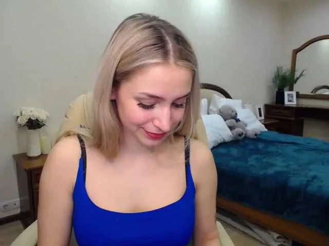 Live sex webcam photo for SaraParK #277519249